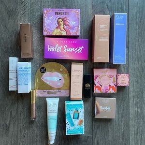 Makeup Value Set *200$ Value*